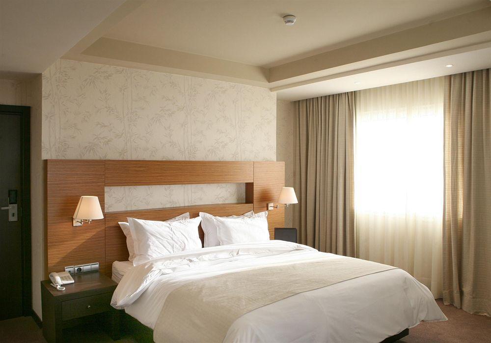 Villa Blanca Urban Hotel Касабланка Номер фото